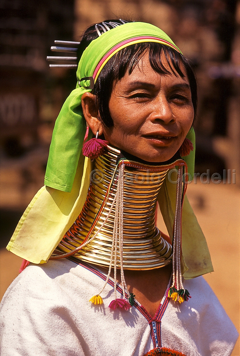 Paduang Hilltribe (Long Neck Woman), Mae Hong Son, Thailand
 (cod:Thailand 49)